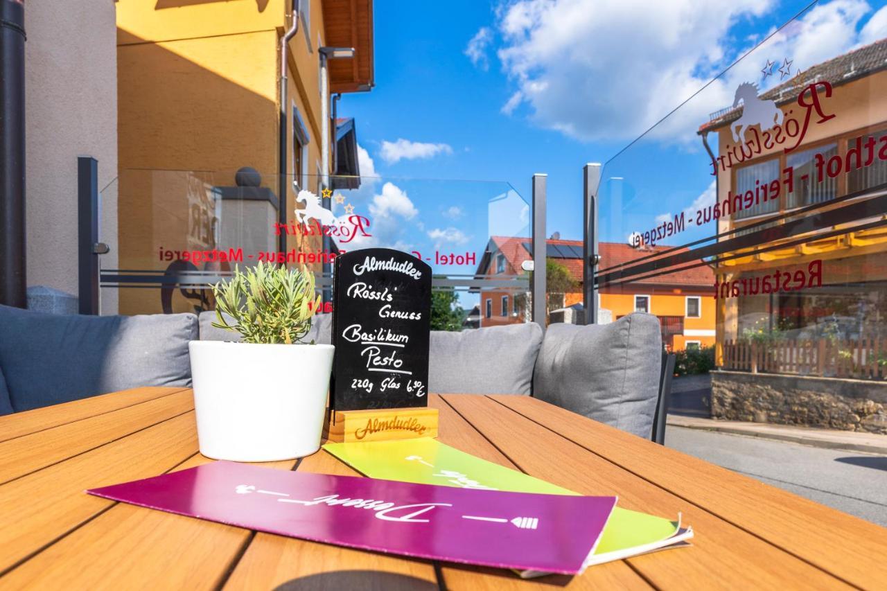 Wander Und Aktiv Hotel Roesslwirt Lam Exterior photo