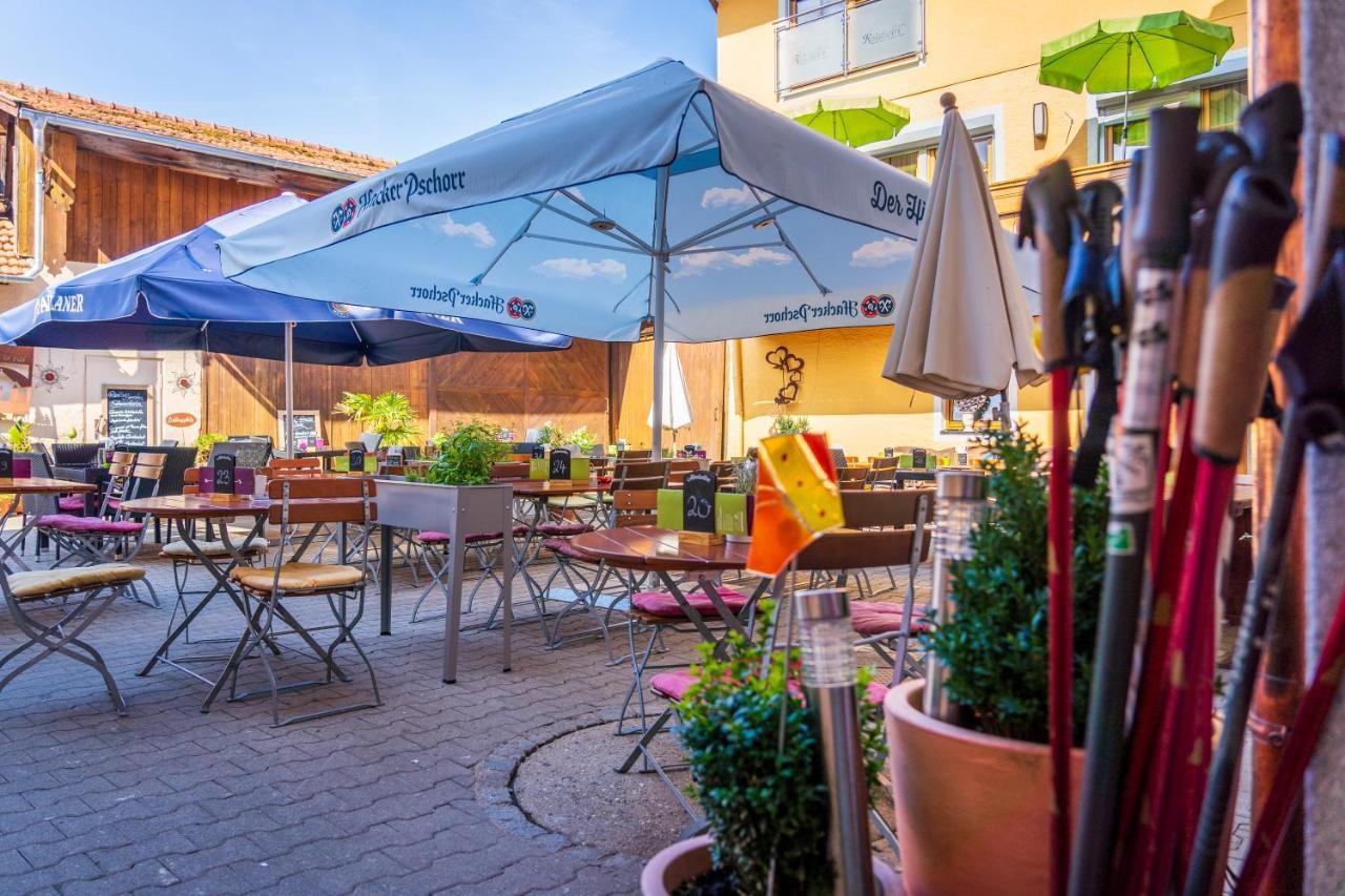Wander Und Aktiv Hotel Roesslwirt Lam Exterior photo